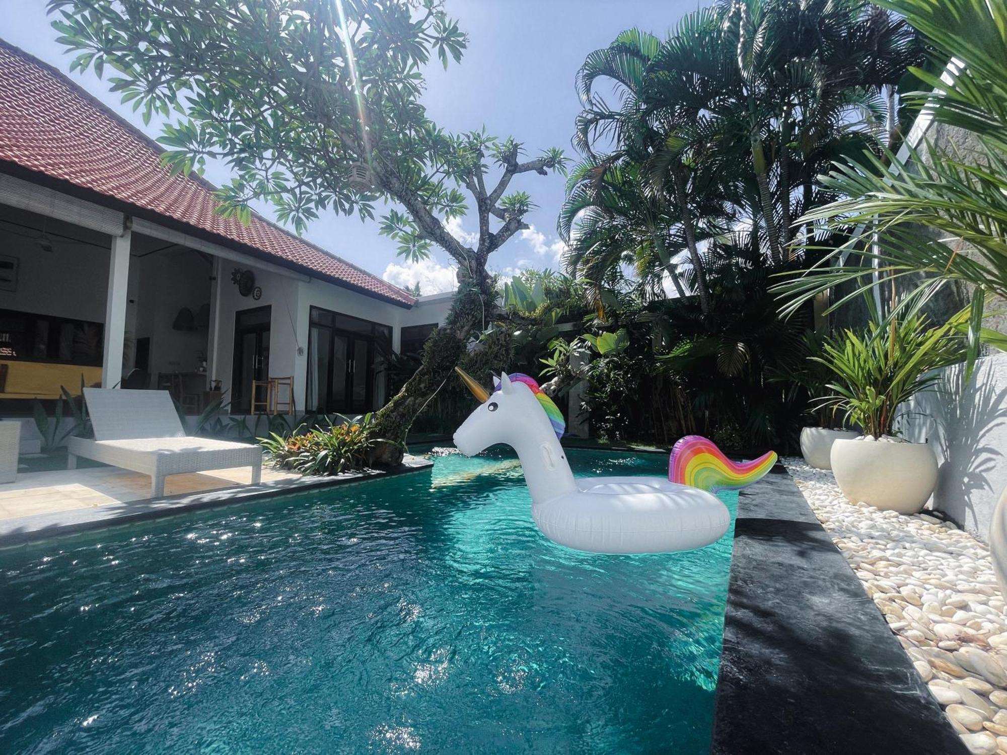 Nawa Private Pool 3bedrooms *